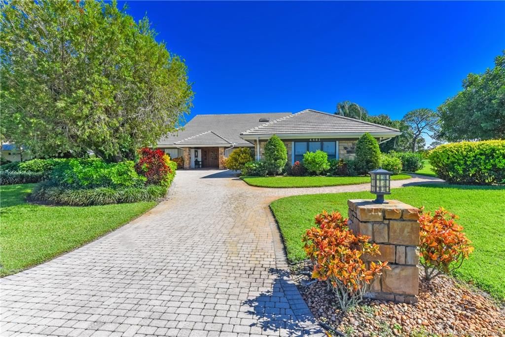 Photo of 4461 SW Parkgate Boulevard, Palm City, FL 34990 (MLS # M20053984)