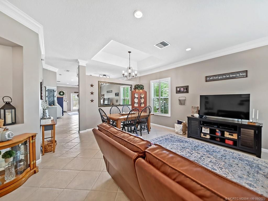 Photo of 2498 SE Springtree Place, Stuart, FL 34997 (MLS # M20041199)