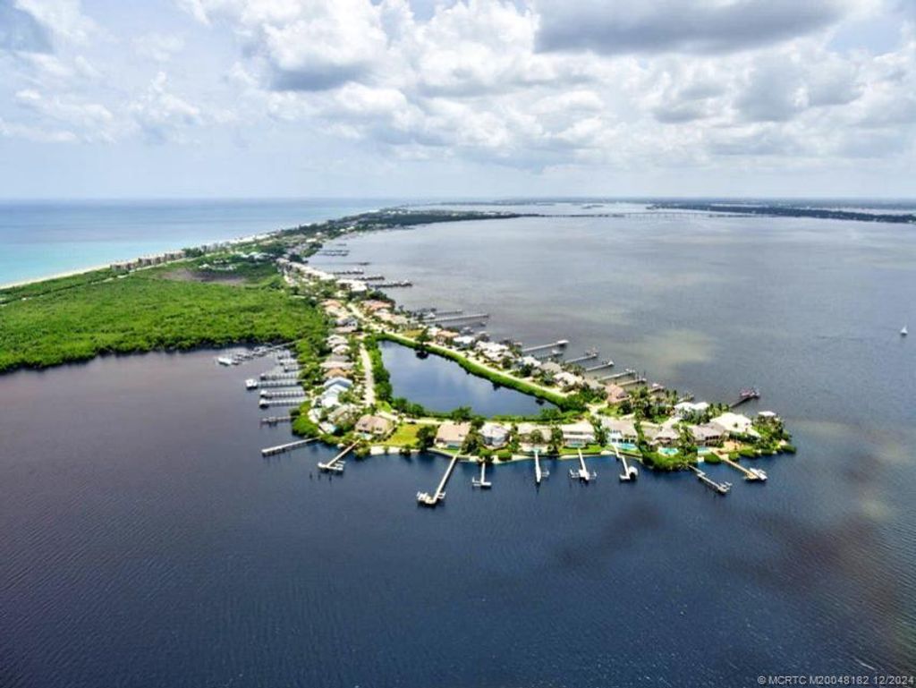 Photo of 3990 NE Joes Point Road, Stuart, FL 34996 (MLS # M20048182)