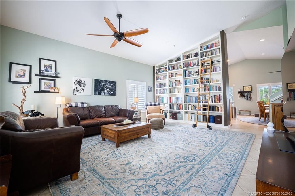 Photo of 4698 SE Winter Haven Court, Stuart, FL 34997 (MLS # M20039730)