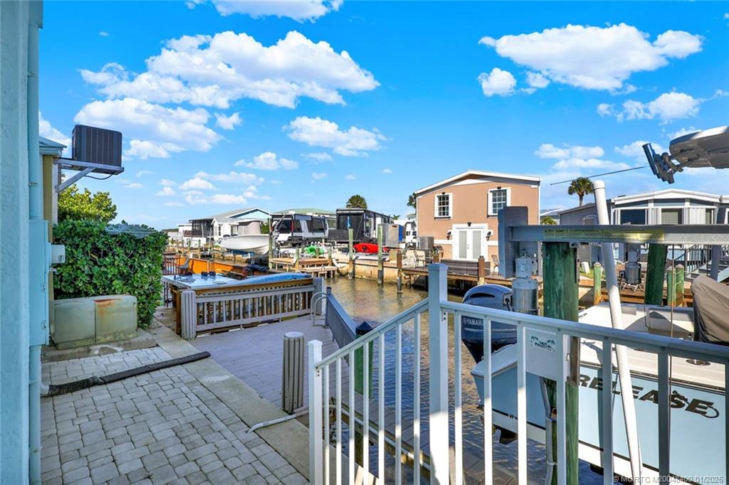 20 Nettles Boulevard