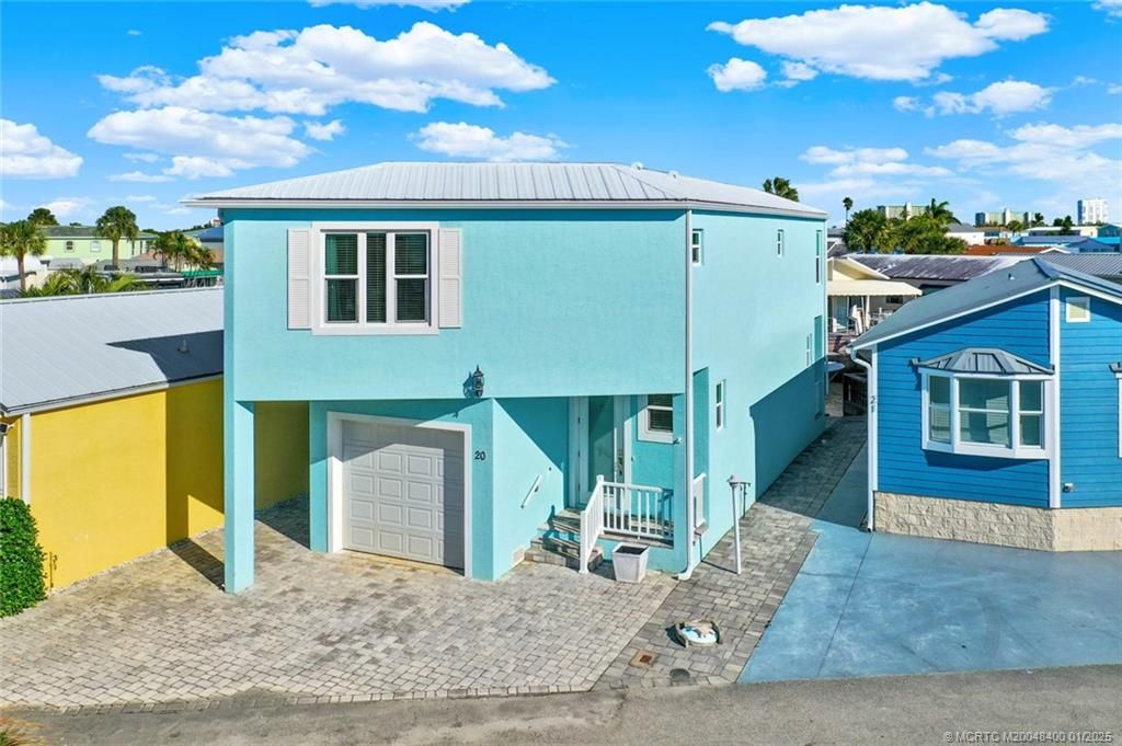 Photo of 20 Nettles Boulevard, Jensen Beach, FL 34957 (MLS # M20048400)