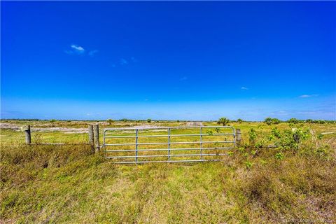 Vacant Land For Sale - 6053 SE 116th Place<br/> Okeechobee, FL 34974
