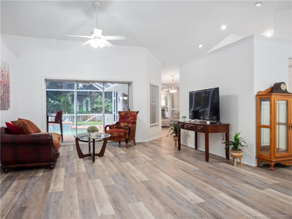 4384 SW Thicket Court