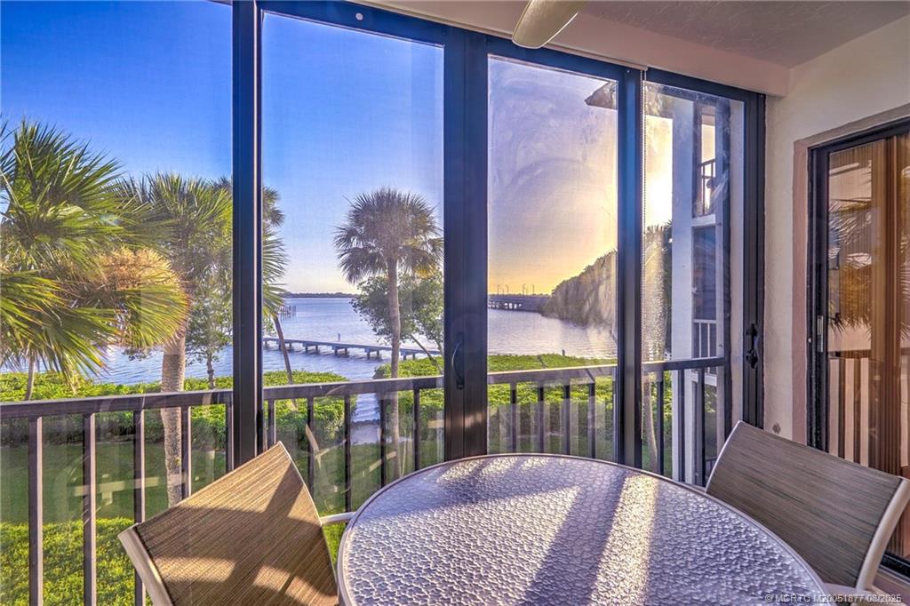 Stuart, Florida 34996, United States, 2 Bedrooms Bedrooms, ,2 BathroomsBathrooms,Residential,Active,197384