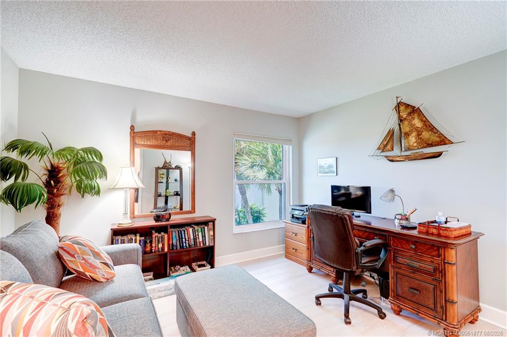 Stuart, Florida 34996, United States, 2 Bedrooms Bedrooms, ,2 BathroomsBathrooms,Residential,Active,197384