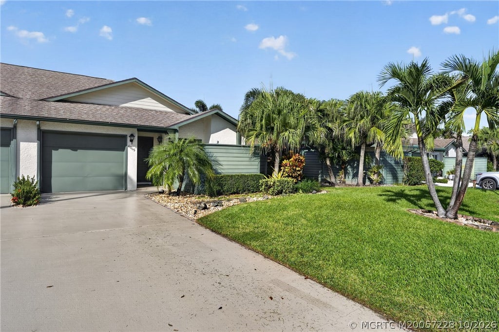 Photo of 6865 SE Bunker Hill Drive, Hobe Sound, FL 33455 (MLS # M20057228)