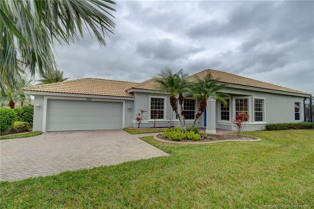 Photo of 1771 NW Old Oak Terrace, Jensen Beach, FL 34957 (MLS # M20042003)