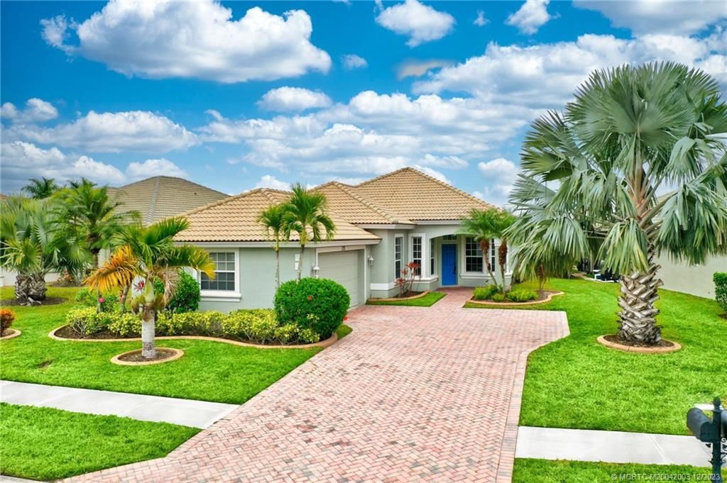 Photo of 1771 NW Old Oak Terrace, Jensen Beach, FL 34957 (MLS # M20042003)