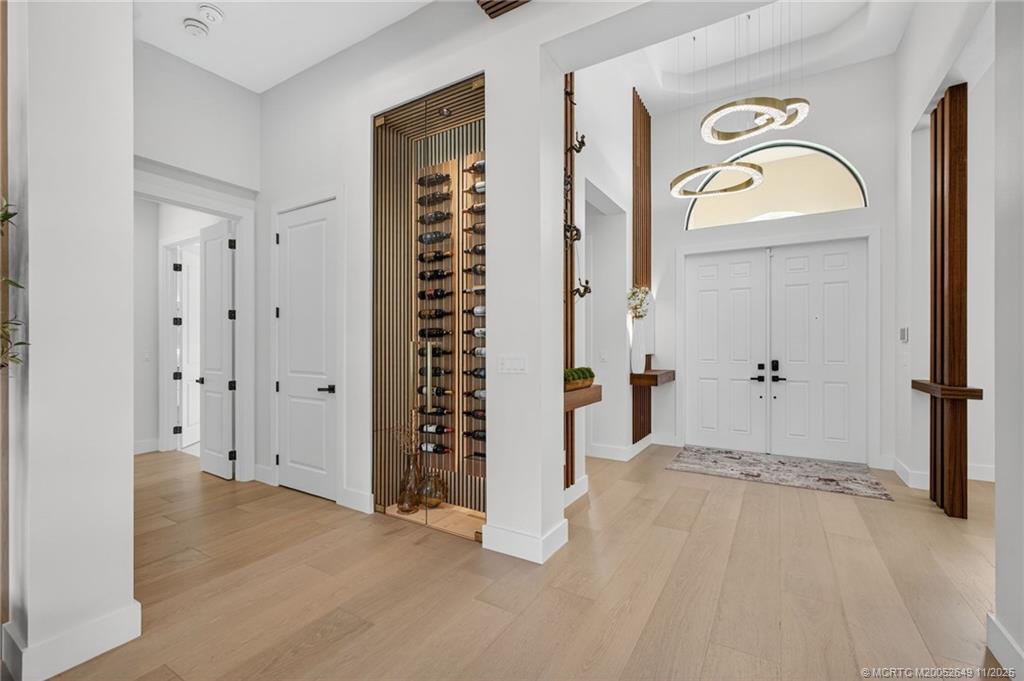 Palm City, Florida, 34990, United States, 4 Bedrooms Bedrooms, ,5 BathroomsBathrooms,Residential,Active,1973513