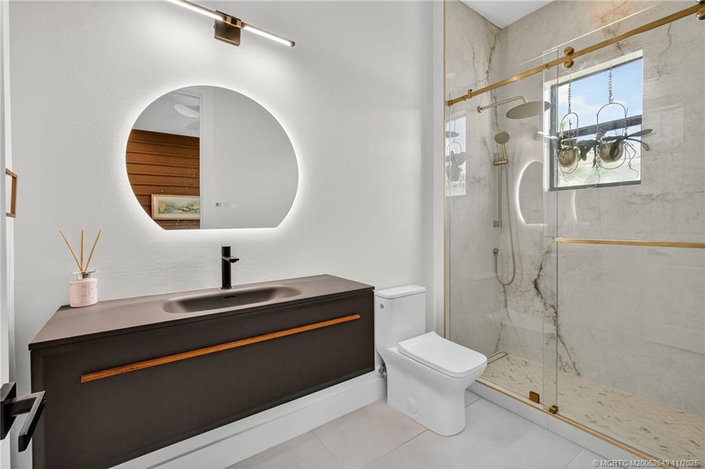 Palm City, Florida, 34990, United States, 4 Bedrooms Bedrooms, ,5 BathroomsBathrooms,Residential,Active,1973513