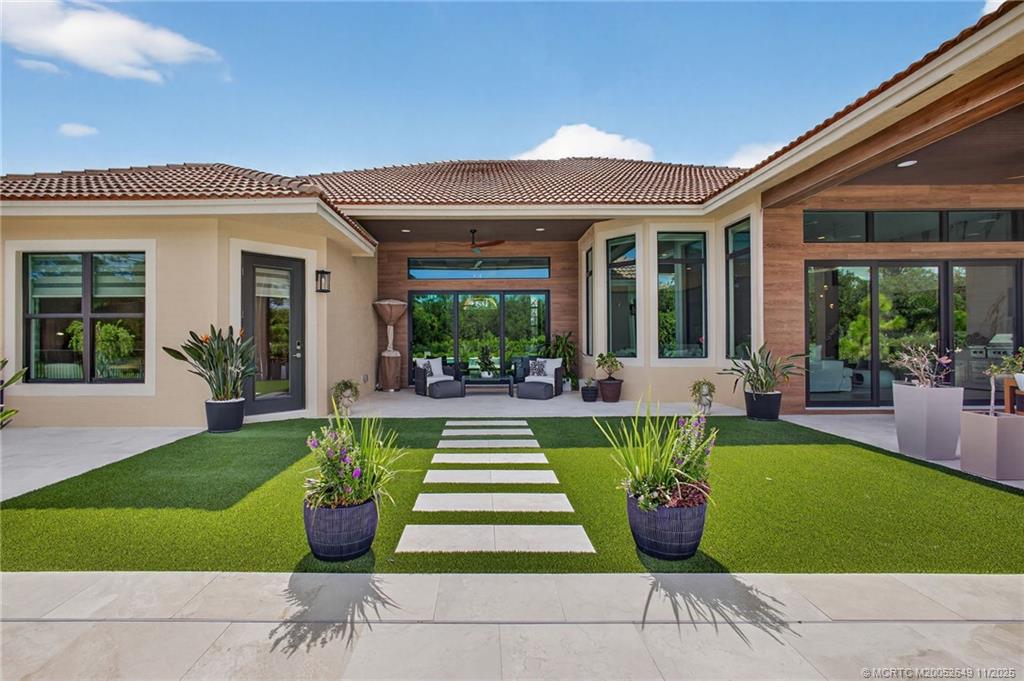 Palm City, Florida, 34990, United States, 4 Bedrooms Bedrooms, ,5 BathroomsBathrooms,Residential,Active,1973513