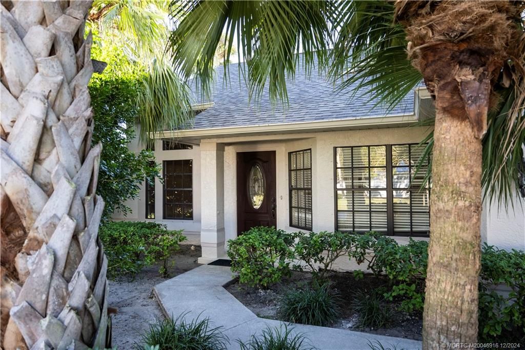 Photo of 2541 SW Westfield Street, Port Saint Lucie, FL 34953 (MLS # M20046916)