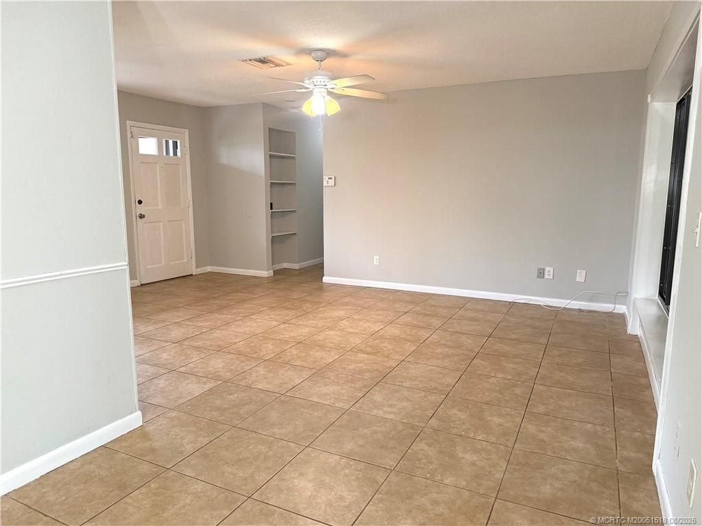 Photo of 1002 SE 15th Court, Stuart, FL 34996 (MLS # M20051518)
