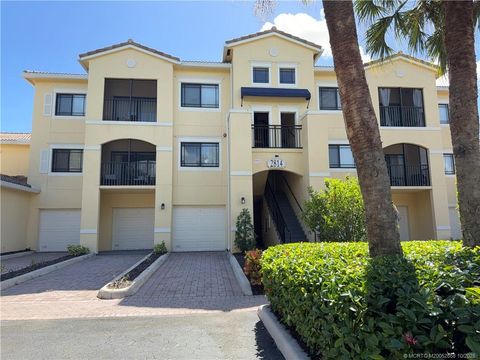 Photo of 2814 Grande Parkway #201, Palm Beach Gardens, FL 33410 (MLS # M20052658)