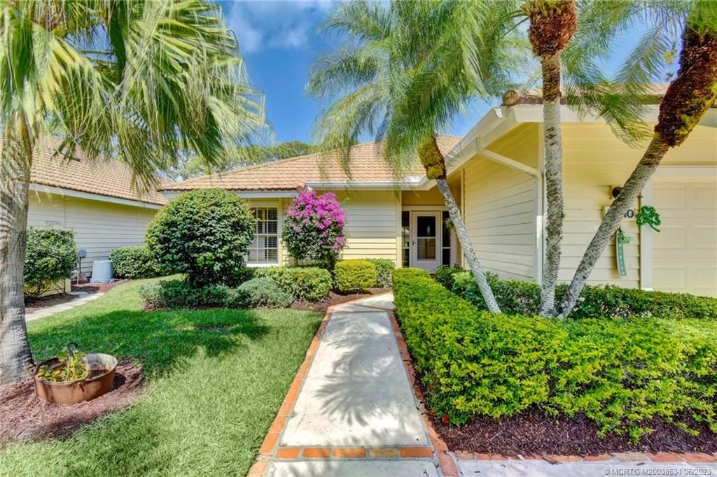 Photo of 7010 SE Winged Foot Drive, Stuart, FL 34997 (MLS # M20038534)