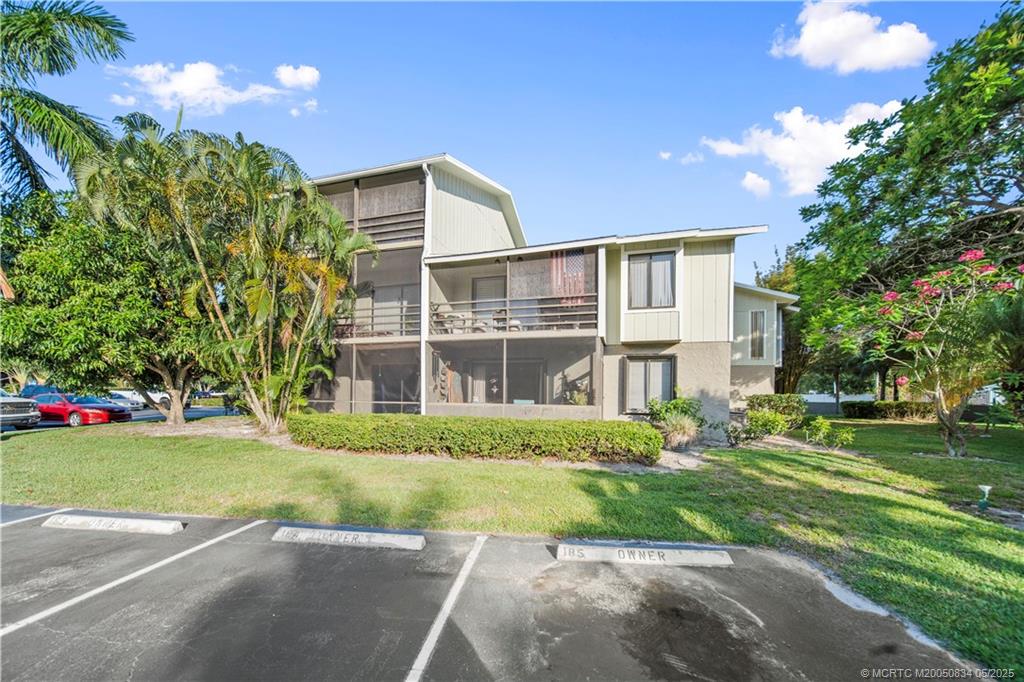 Stuart, Florida 34994, United States, 1 Bedroom Bedrooms, ,1 BathroomBathrooms,Residential,Active,141556