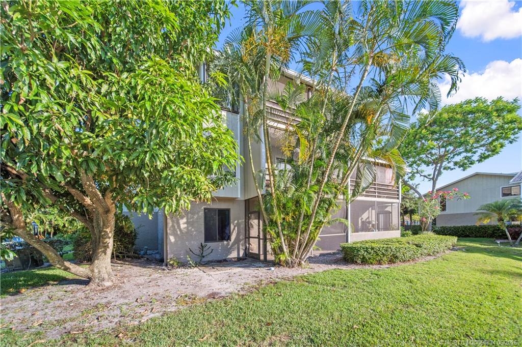 Stuart, Florida 34994, United States, 1 Bedroom Bedrooms, ,1 BathroomBathrooms,Residential,Active,141556