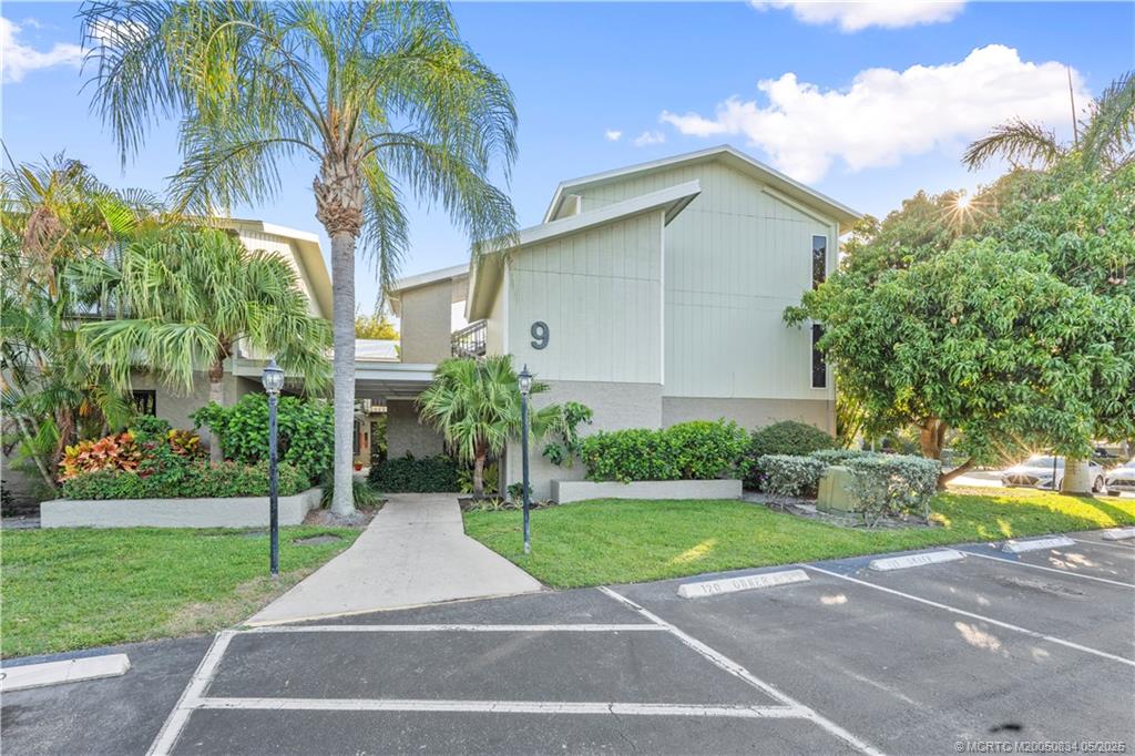 Stuart, Florida 34994, United States, 1 Bedroom Bedrooms, ,1 BathroomBathrooms,Residential,Active,141556 Stuart, Florida 34994, United States, 1 Bedroom Bedrooms, ,1 BathroomBathrooms,Residential,Active,141556