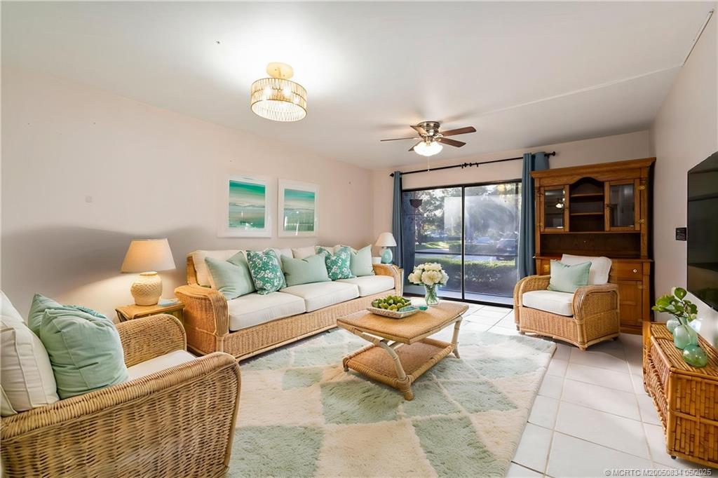 Stuart, Florida 34994, United States, 1 Bedroom Bedrooms, ,1 BathroomBathrooms,Residential,Active,141556