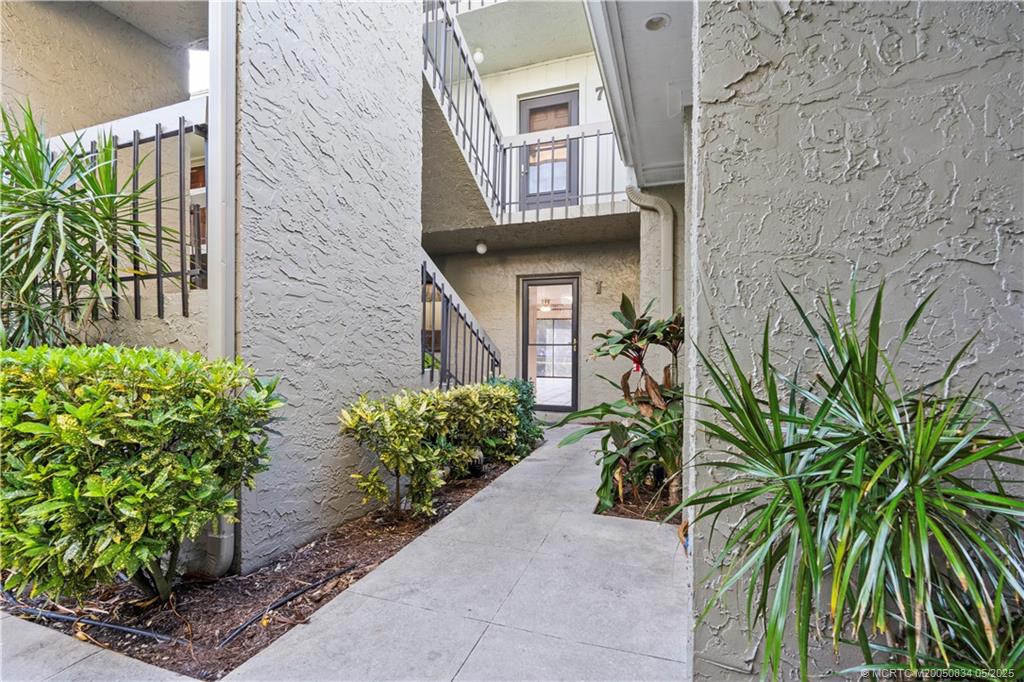 Stuart, Florida 34994, United States, 1 Bedroom Bedrooms, ,1 BathroomBathrooms,Residential,Active,141556