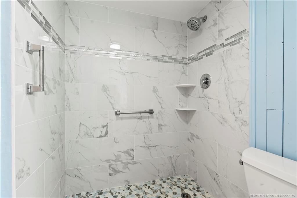 Stuart, Florida 34994, United States, 1 Bedroom Bedrooms, ,1 BathroomBathrooms,Residential,Active,141556