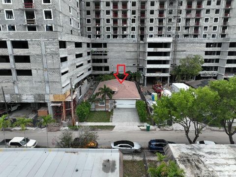 115 SW 1st Court Dania FL 33004