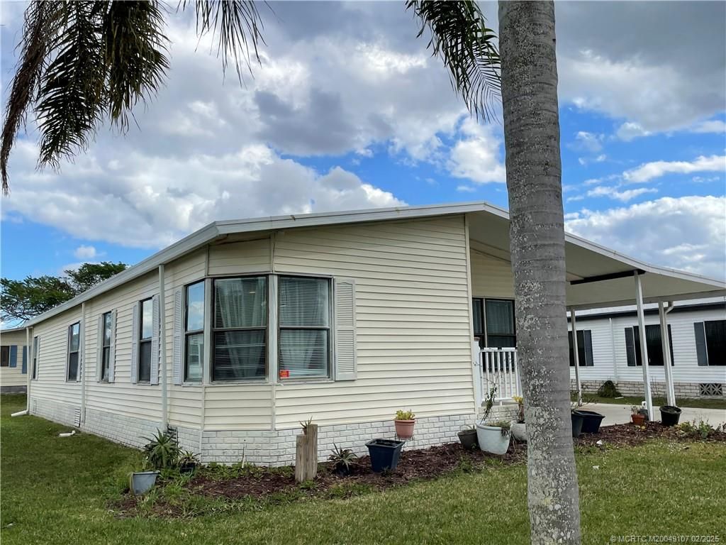 Photo of 14449 SW Sand Wedge Drive, Indiantown, FL 34956 (MLS # M20049107)