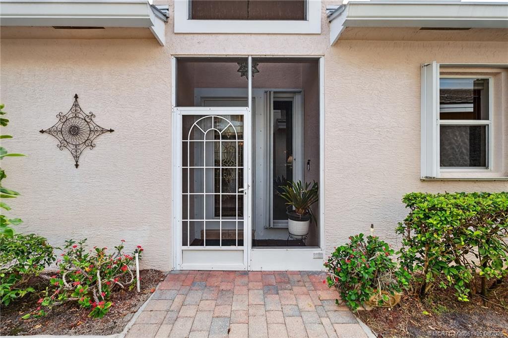 Stuart, Florida 34997, United States, 2 Bedrooms Bedrooms, ,2 BathroomsBathrooms,Residential,Coming Soon,176401