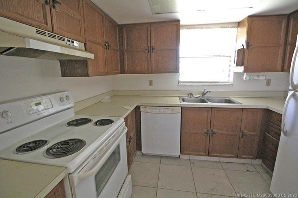 Photo of 270 SW South River Drive #205, Stuart, FL 34997 (MLS # M20039389)