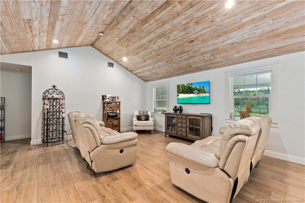 Palm City, Florida 34990, United States, 4 Bedrooms Bedrooms, ,2 BathroomsBathrooms,Residential,Pending,24743