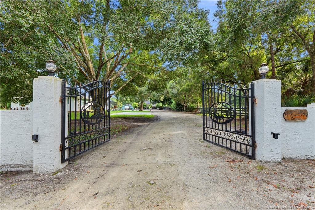 Palm City, Florida 34990, United States, 4 Bedrooms Bedrooms, ,2 BathroomsBathrooms,Residential,Pending,24743