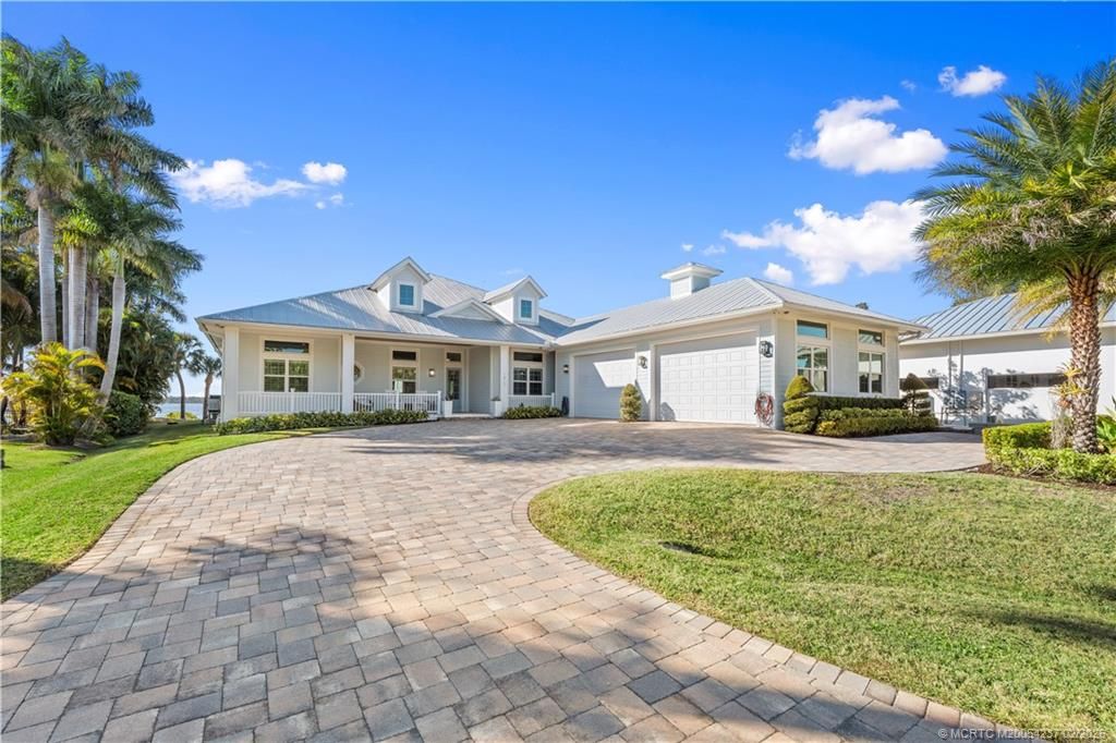 Photo of 1912 NW Cove Circle, Stuart, FL 34994 (MLS # M20054237)