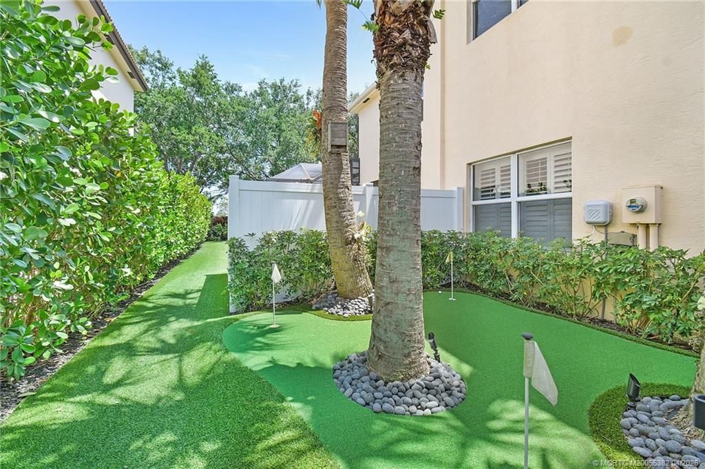 Photo of 131 Porgee Rock Place, Jupiter, FL 33458 (MLS # M20055382)