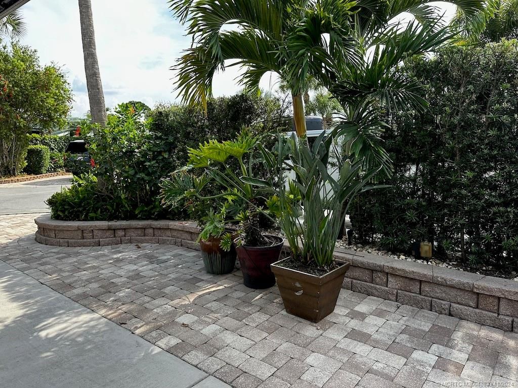 Photo of 91 NW Boundary Drive, Port Saint Lucie, FL 34986 (MLS # M20043833)