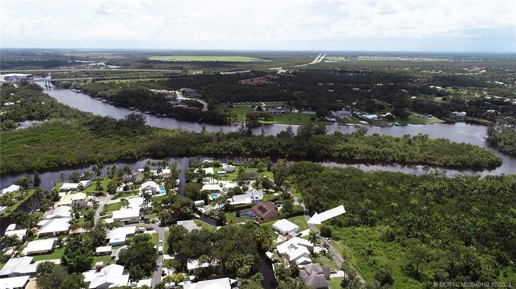 Photo of 700 SW Tanglewood Trail, Stuart, FL 34997 (MLS # M20040102)