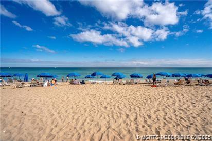 Stuart, Florida 34996, United States, 2 Bedrooms Bedrooms, ,2 BathroomsBathrooms,Residential,Active,193423