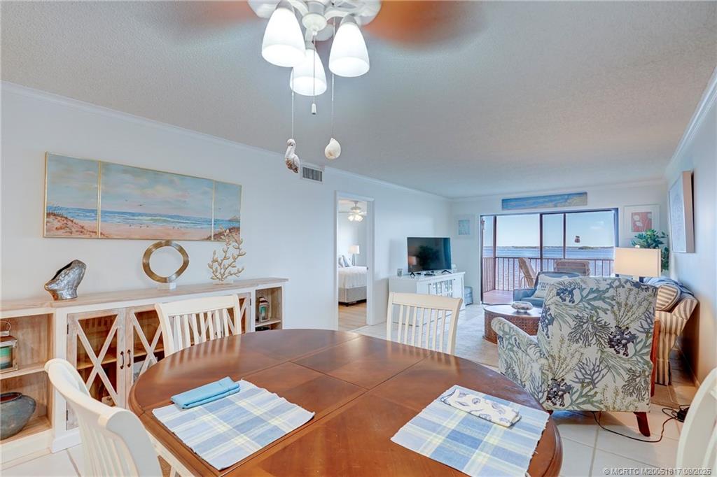 Stuart, Florida 34996, United States, 2 Bedrooms Bedrooms, ,2 BathroomsBathrooms,Residential,Active,193423