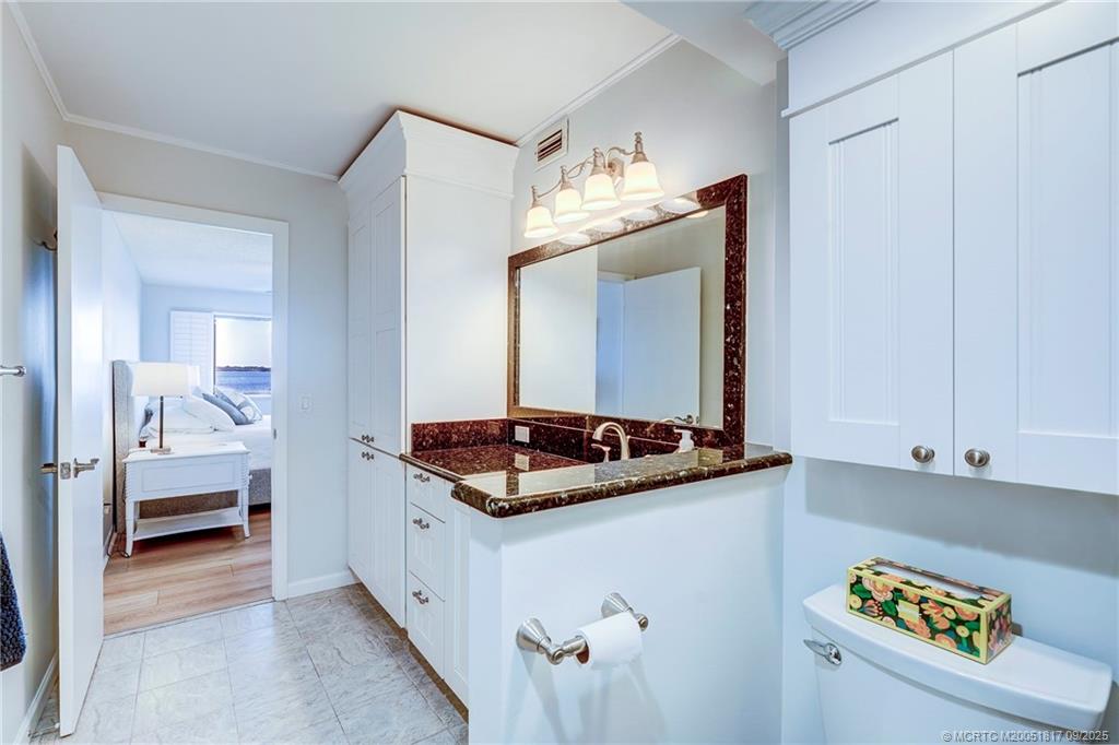 Stuart, Florida 34996, United States, 2 Bedrooms Bedrooms, ,2 BathroomsBathrooms,Residential,Active,193423