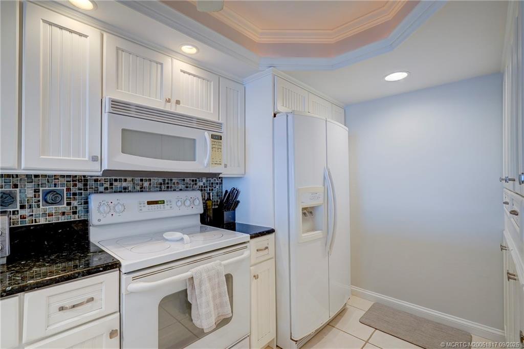 Stuart, Florida 34996, United States, 2 Bedrooms Bedrooms, ,2 BathroomsBathrooms,Residential,Active,193423