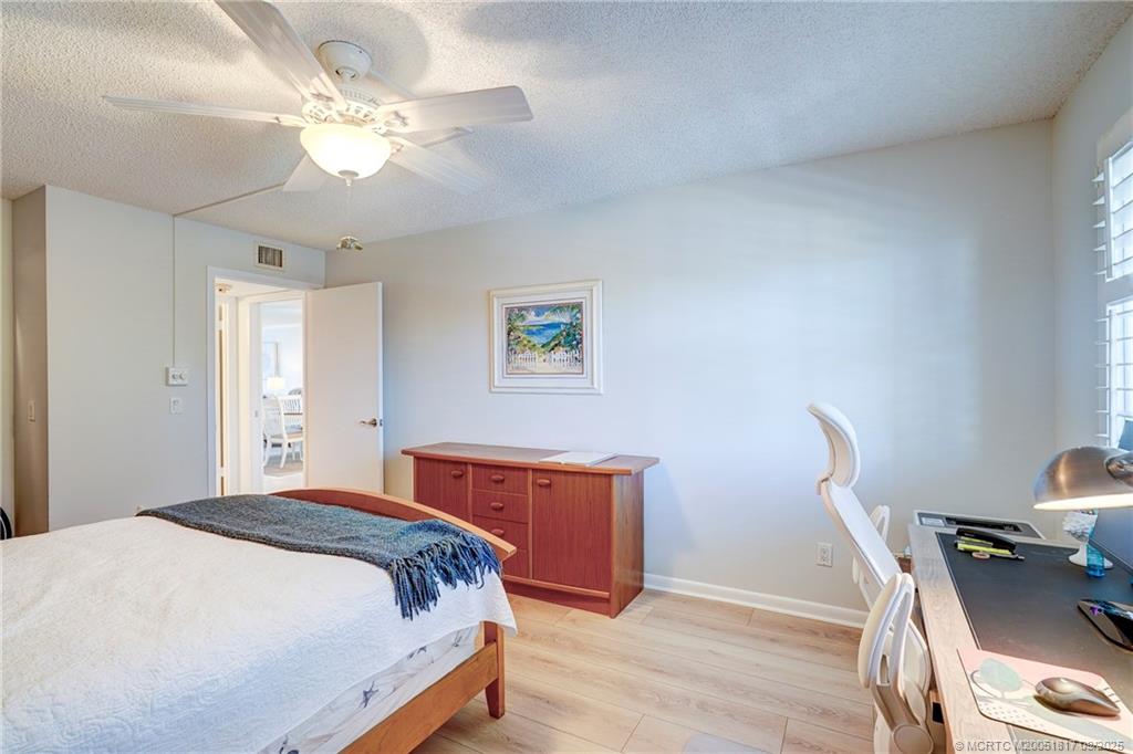 Stuart, Florida 34996, United States, 2 Bedrooms Bedrooms, ,2 BathroomsBathrooms,Residential,Active,193423