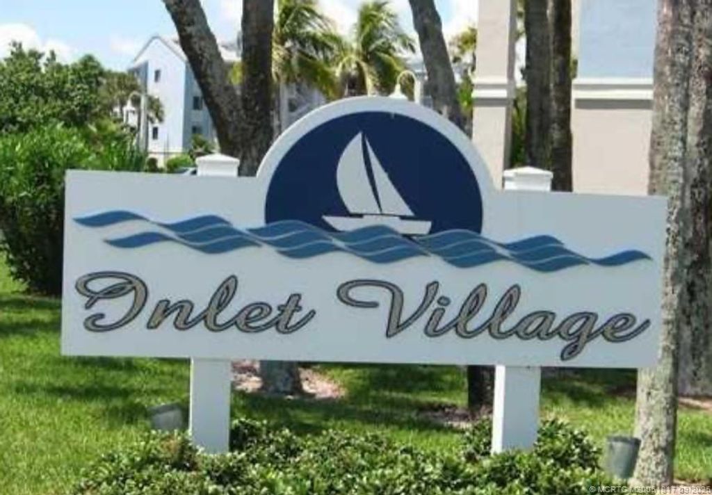 Photo of 10 NE Plantation Road #203, Stuart, FL 34996 (MLS # M20051817)