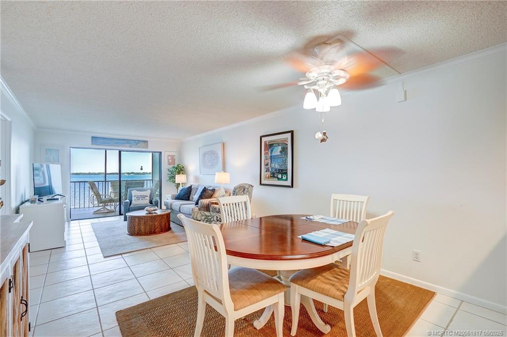 Stuart, Florida 34996, United States, 2 Bedrooms Bedrooms, ,2 BathroomsBathrooms,Residential,Active,193423