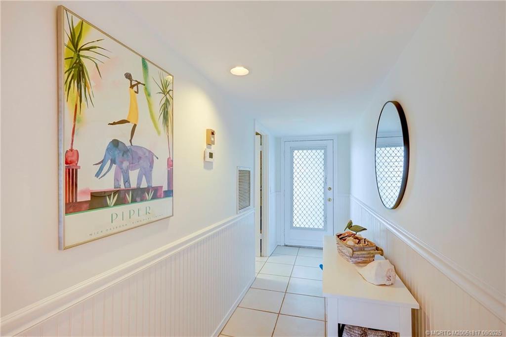 Stuart, Florida 34996, United States, 2 Bedrooms Bedrooms, ,2 BathroomsBathrooms,Residential,Active,193423