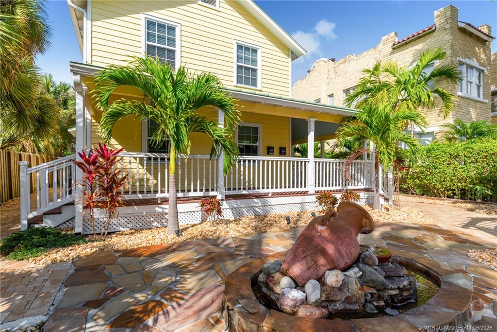 Photo of 404 SW Camden Avenue, Stuart, FL 34994 (MLS # M20055811)