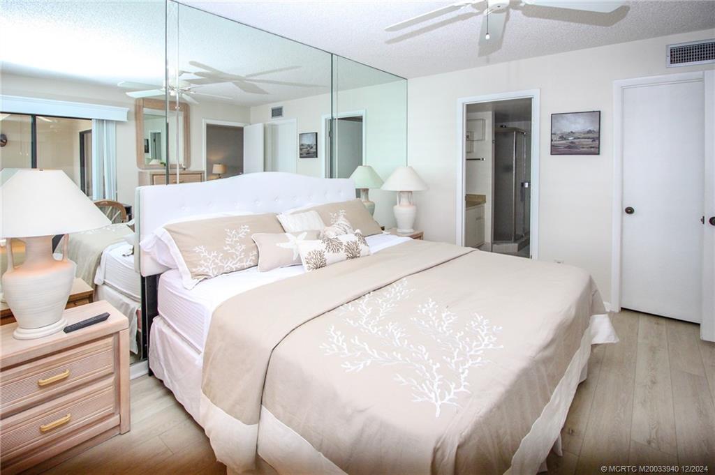 Stuart, Florida 34996, United States, 2 Bedrooms Bedrooms, ,2 BathroomsBathrooms,Residential,Active,74946