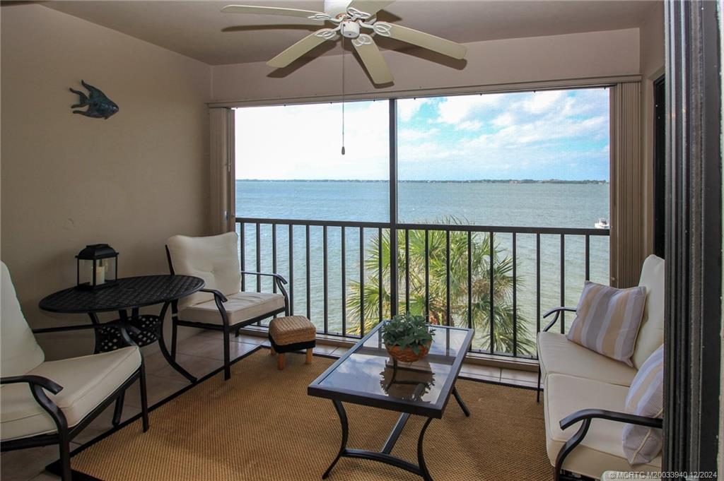 Stuart, Florida 34996, United States, 2 Bedrooms Bedrooms, ,2 BathroomsBathrooms,Residential,Active,74946