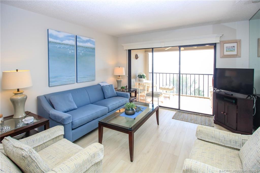 Stuart, Florida 34996, United States, 2 Bedrooms Bedrooms, ,2 BathroomsBathrooms,Residential,Active,74946