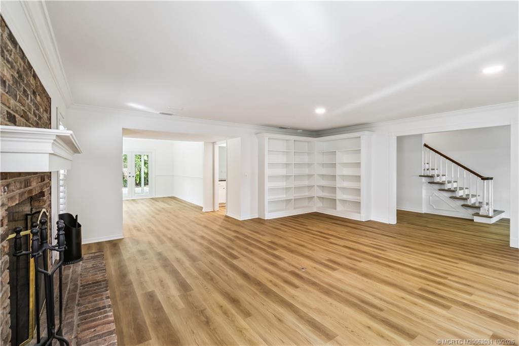 Sewalls Point, Florida, 34996, United States, 4 Bedrooms Bedrooms, ,3 BathroomsBathrooms,Residential,Active,1946306