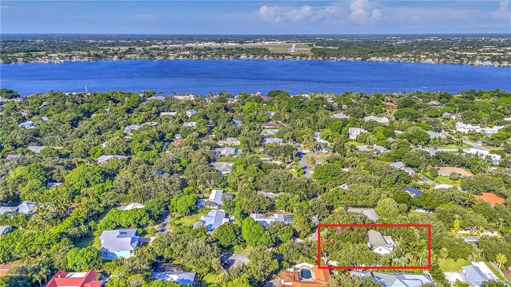 Sewalls Point, Florida, 34996, United States, 4 Bedrooms Bedrooms, ,3 BathroomsBathrooms,Residential,Active,1946306